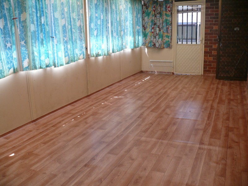 13 Adrian Street, Macquarie Fields NSW 2564