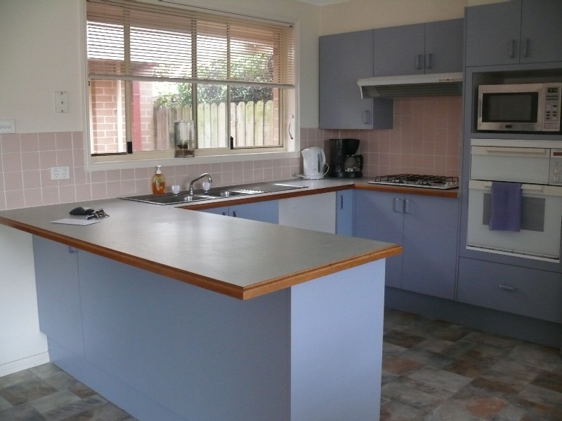 Wattle Grove NSW 2173