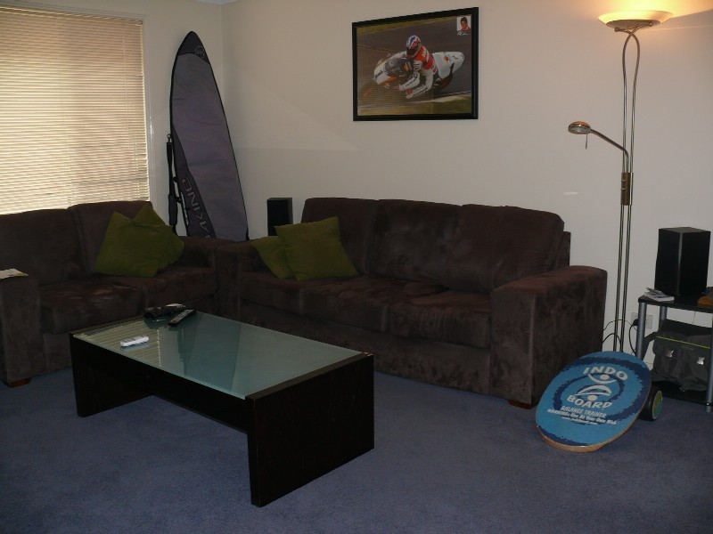 Wattle Grove NSW 2173