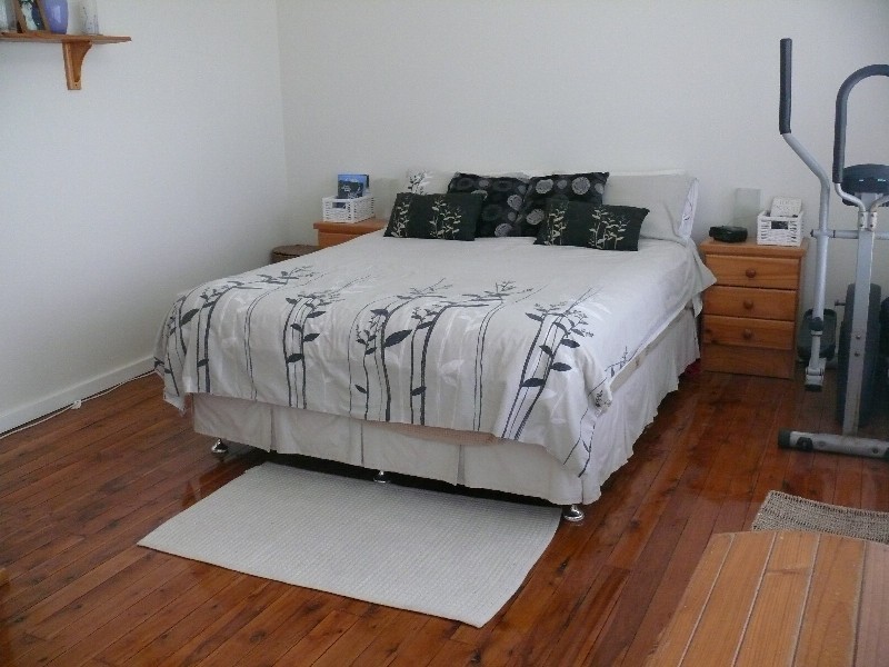 Wattle Grove NSW 2173