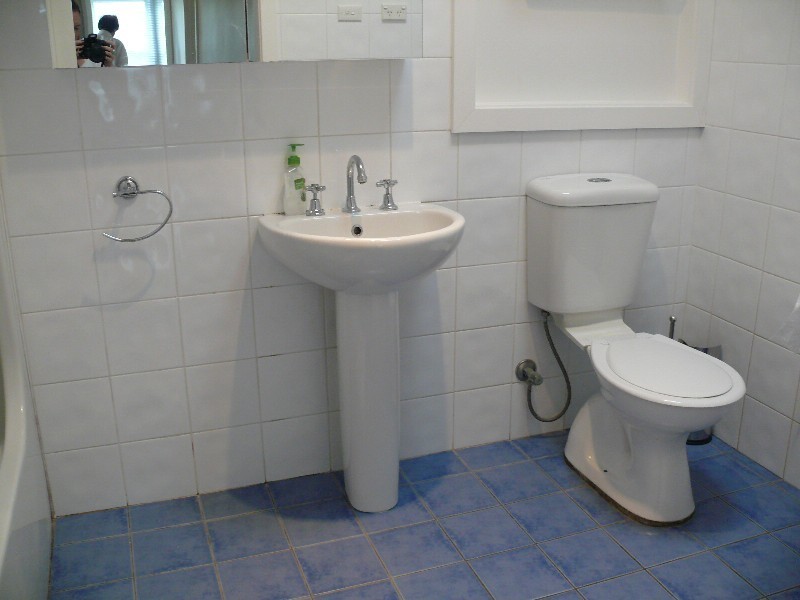 Wattle Grove NSW 2173
