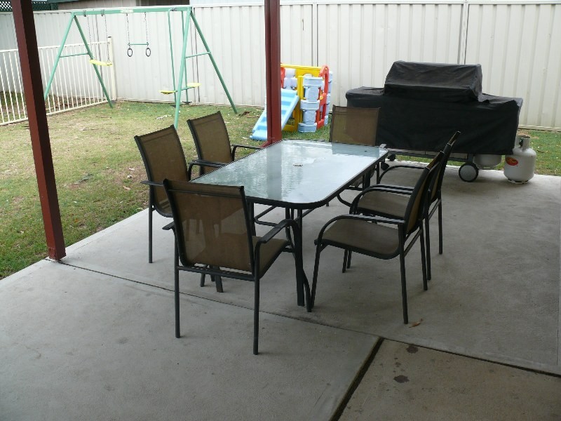 Wattle Grove NSW 2173