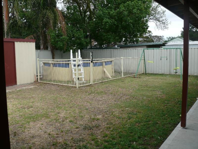 Wattle Grove NSW 2173