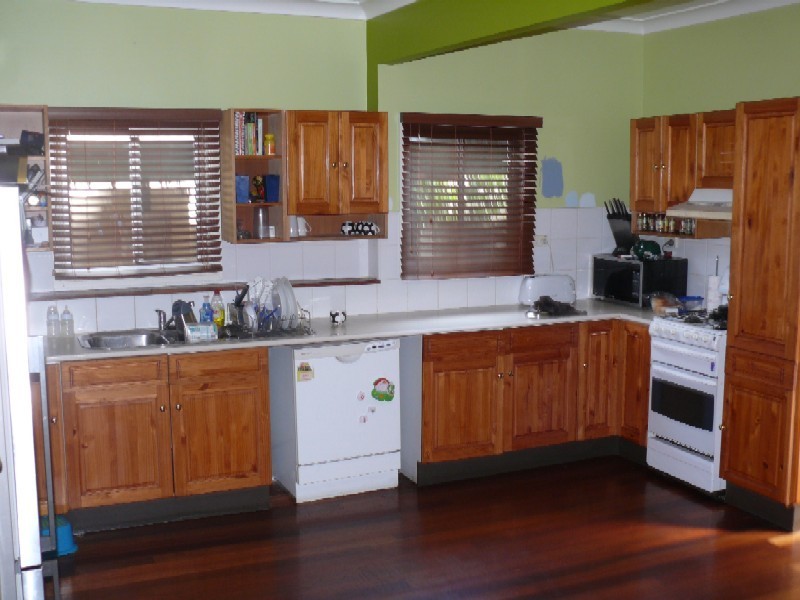 Wattle Grove NSW 2173