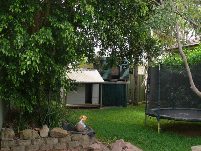 Wattle Grove NSW 2173
