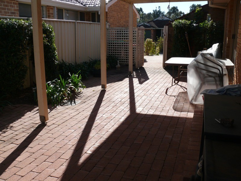 Wattle Grove NSW 2173