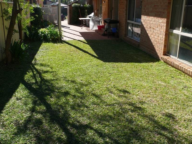 Wattle Grove NSW 2173