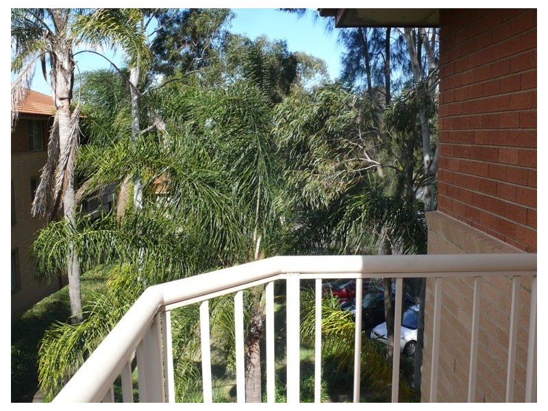 Chipping Norton NSW 2170