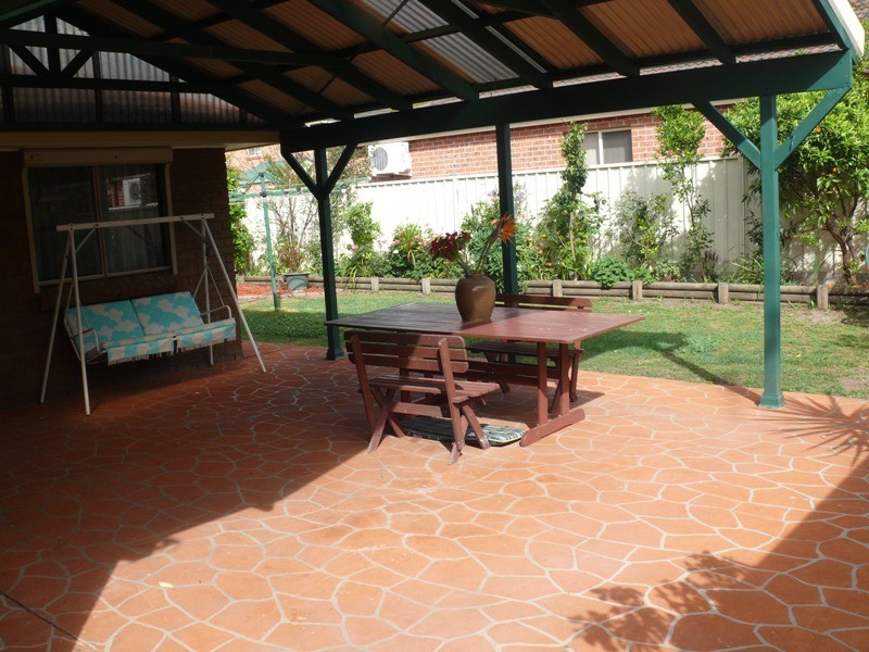 15 Wellwood Ave, Moorebank NSW 2170