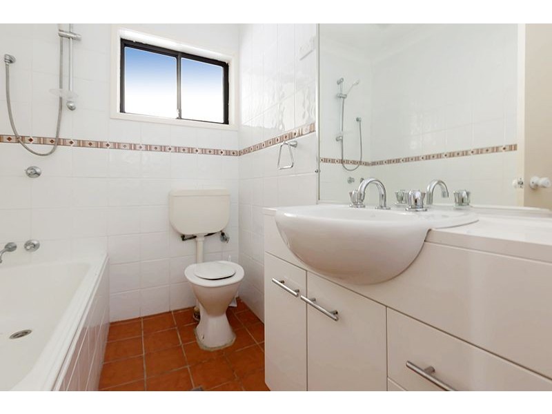 45 Miri Cres, Holsworthy NSW 2173