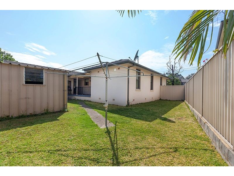45 Miri Cres, Holsworthy NSW 2173