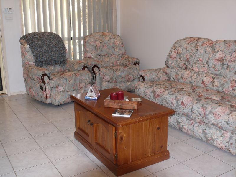 1 Classers Pl, Currans Hill NSW 2567