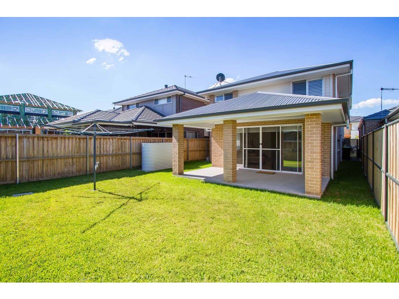 33 Sims Street, Moorebank NSW 2170