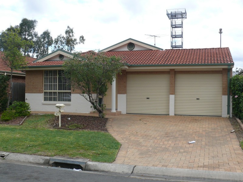 39 Collie Court, Wattle Grove NSW 2173