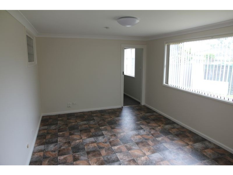 31 Sligar Avenue, Hammondville NSW 2170