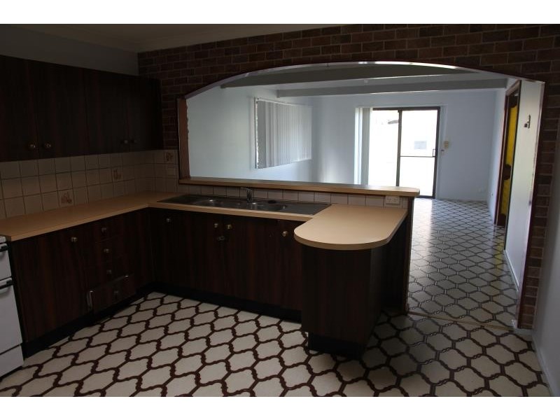 9 Leo, Mount Pritchard NSW 2170