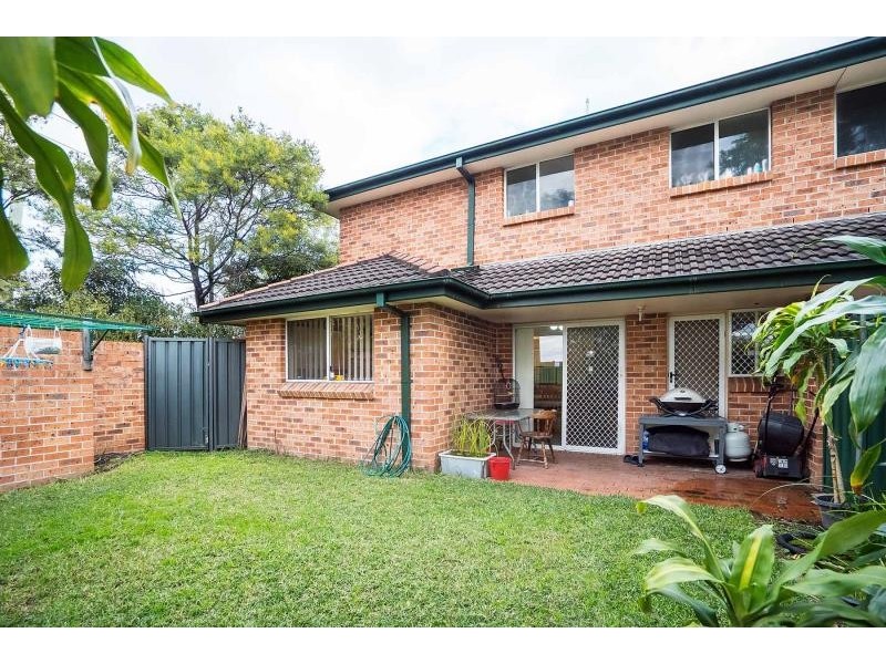 1/153-155 Nuwarra Road, Moorebank NSW 2170