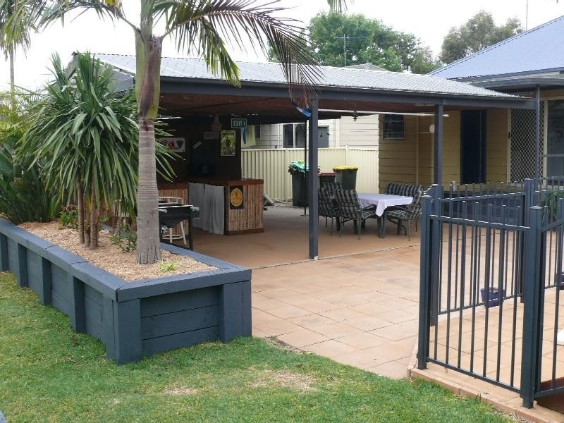 13 Bridges Ave, Wattle Grove NSW 2173