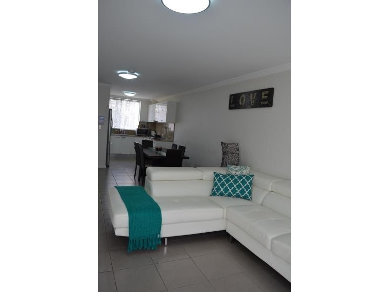 2/29 IKARA CRS, Moorebank NSW 2170