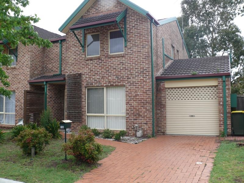 10B Wellwood Ave Moorebank, Moorebank NSW 2170