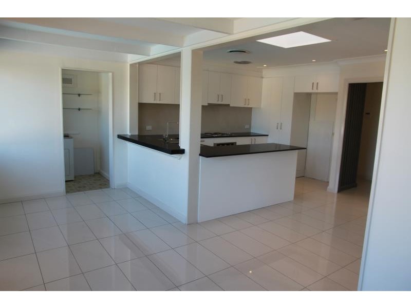 28 Junction Road, Moorebank NSW 2170