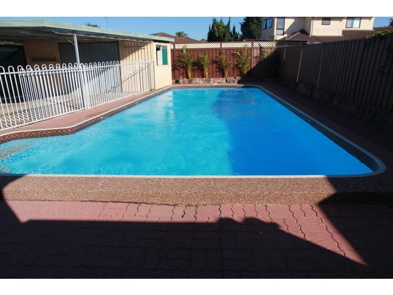 28 Junction Road, Moorebank NSW 2170