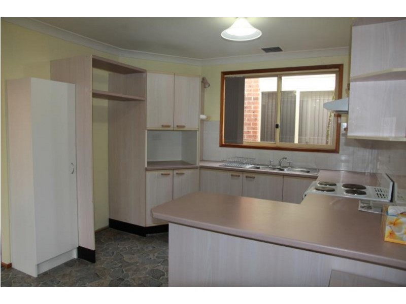 Wattle Grove NSW 2173