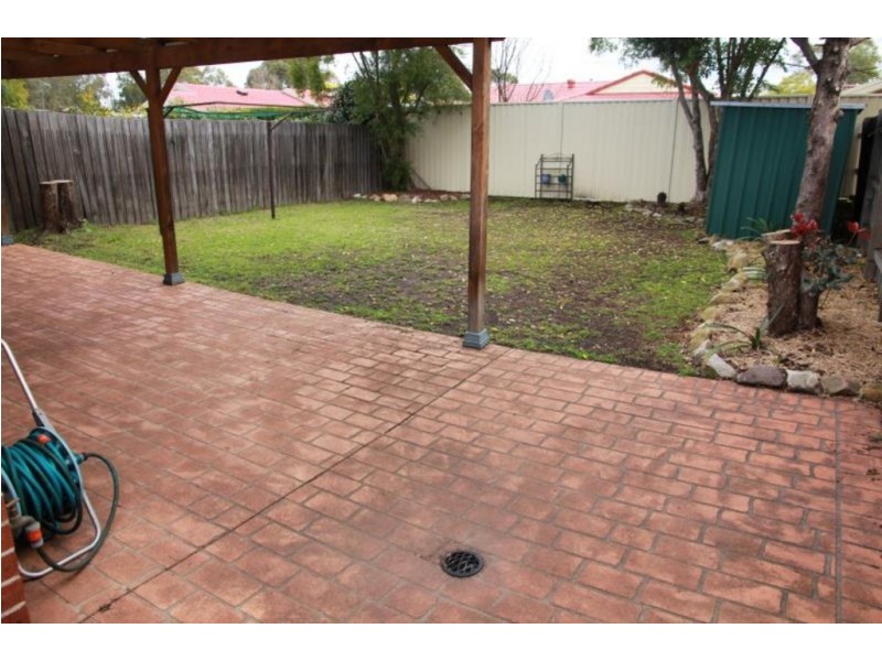 Wattle Grove NSW 2173