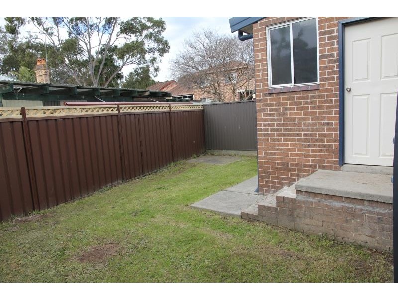 2A Bradshaw Ave, Moorebank NSW 2170