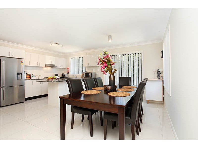 2/10 Lighthorse Parade, Holsworthy NSW 2173