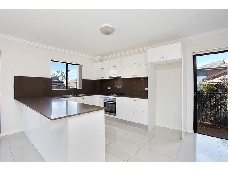 10/29 Ikara Cres, Moorebank NSW 2170