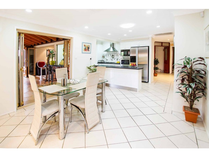 45 Malinya Cres, Moorebank NSW 2170