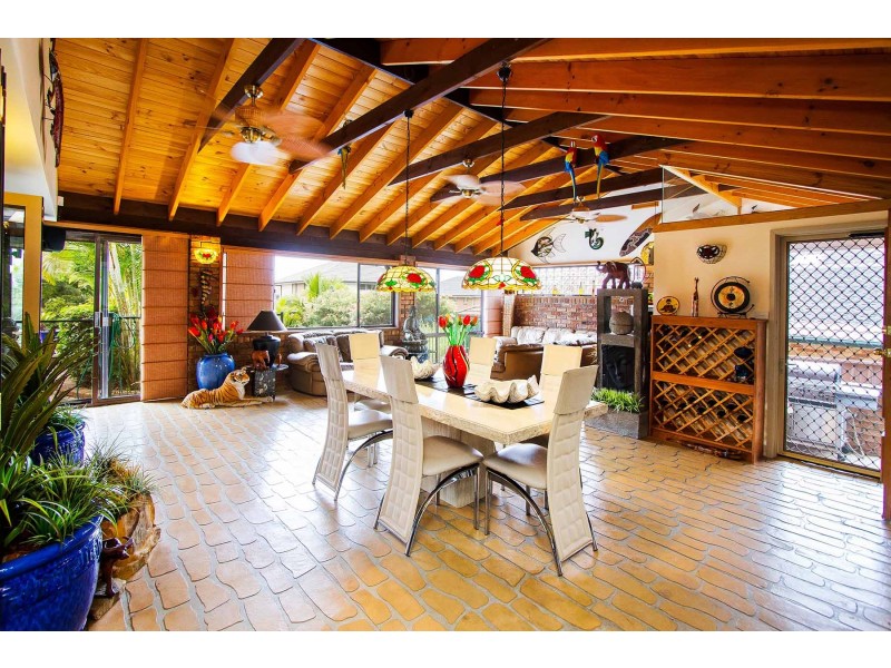 45 Malinya Cres, Moorebank NSW 2170