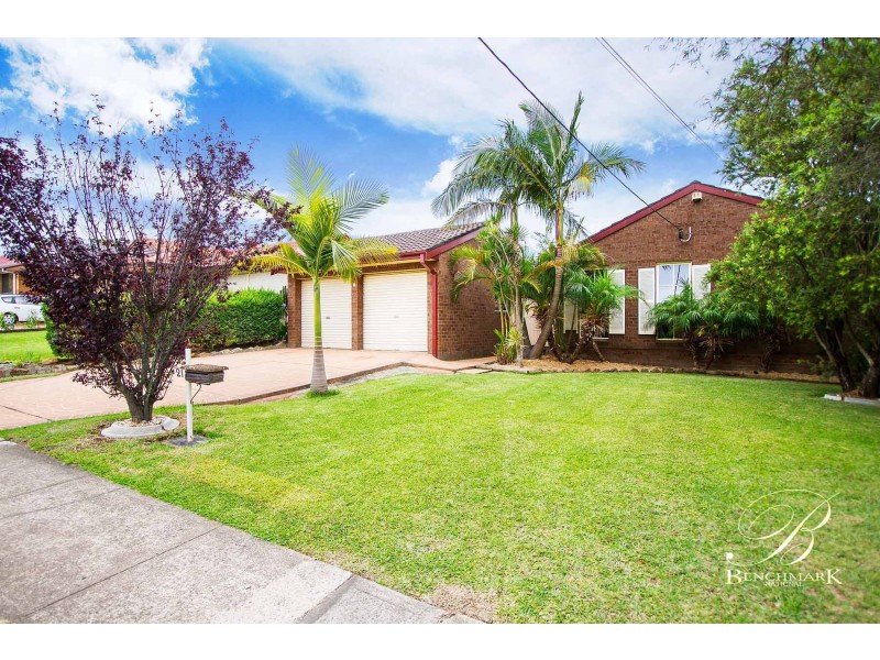 21 Bradey avenue, Hammondville NSW 2170