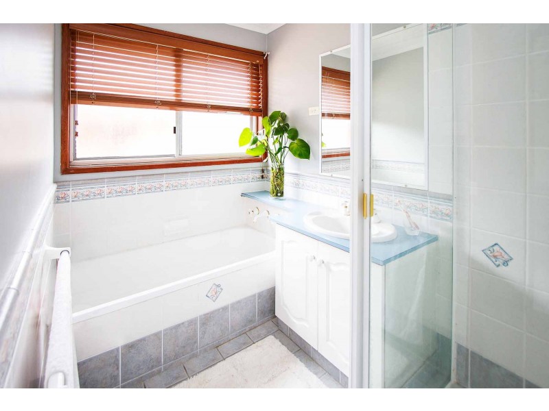 21 Bradey avenue, Hammondville NSW 2170