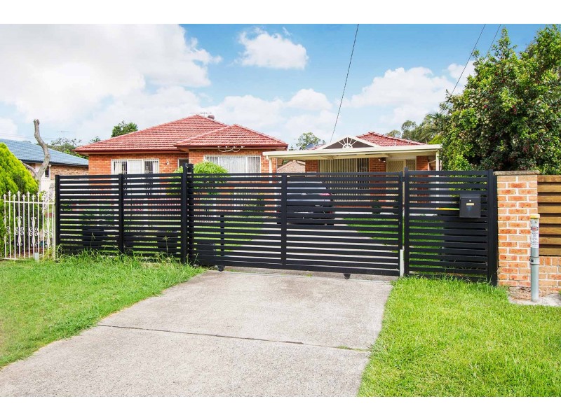 222b Nuwarra Road, Moorebank NSW 2170