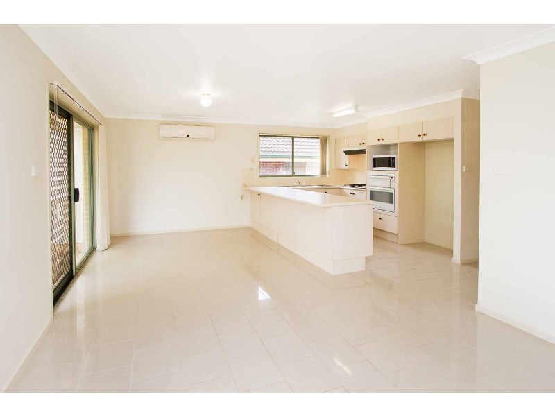 3 Merrang Court, Wattle Grove NSW 2173