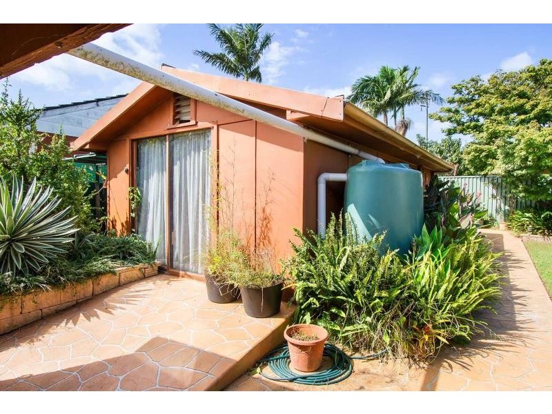 26 RENTON AVE, Moorebank NSW 2170