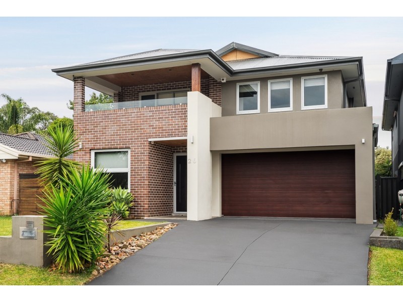26 Elata Court, Wattle Grove NSW 2173