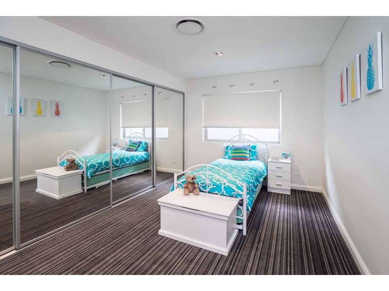 26 Elata Court, Wattle Grove NSW 2173