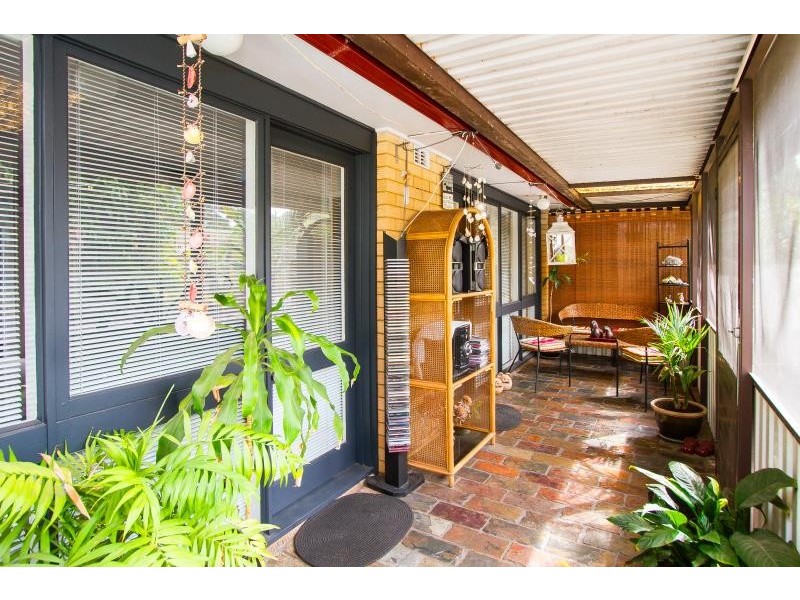 4 Jacqueline Place, Moorebank NSW 2170