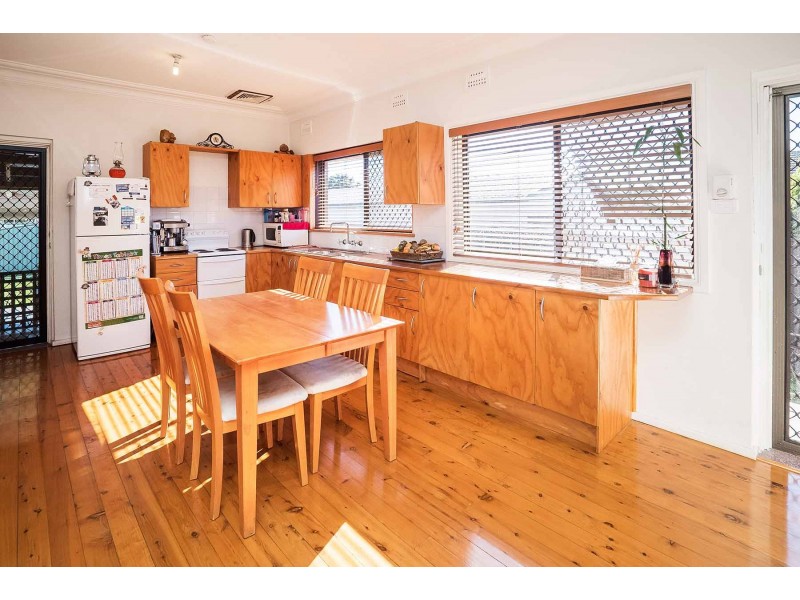 13 Bradshaw Avenue, Moorebank NSW 2170