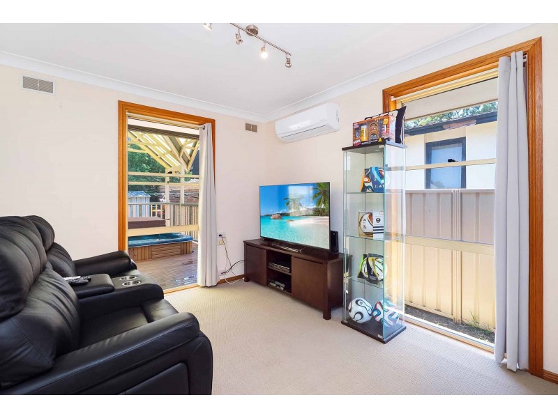 98 Meehan Avenue, Hammondville NSW 2170