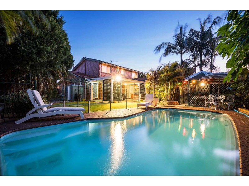 5 Edgecombe Avenue, Moorebank NSW 2170