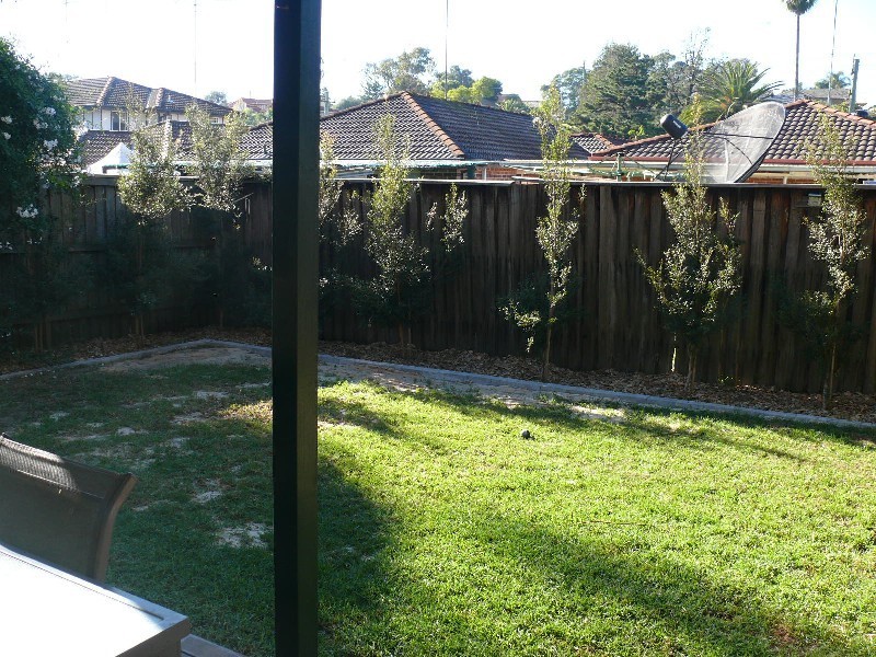 10a Wellwood Ave, Moorebank NSW 2170