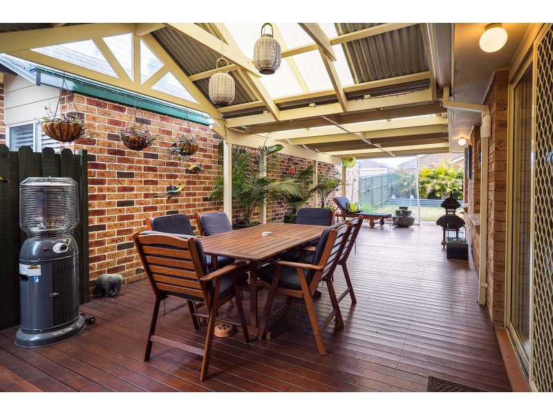 15 Claremont Court, Wattle Grove NSW 2173