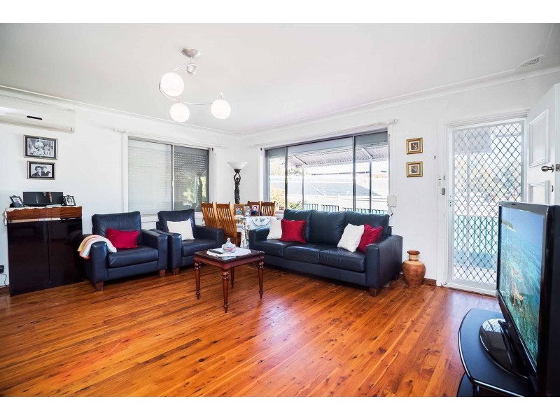 16a Fenwick Avenue, Roselands NSW 2196