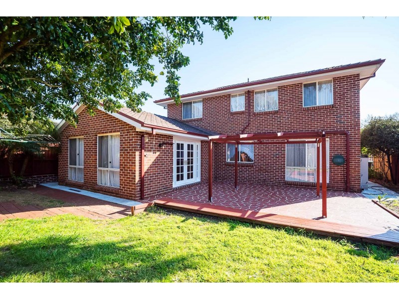 32 Woburn Abbey Court, Wattle Grove NSW 2173