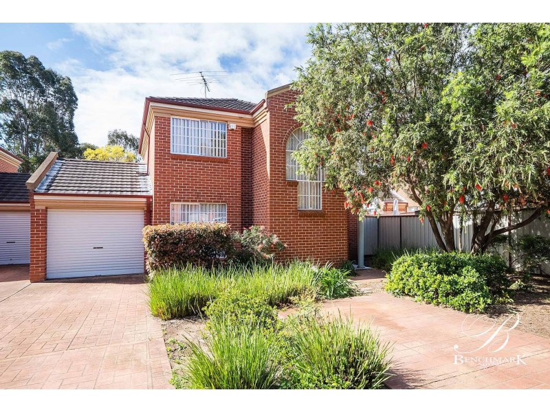 5/32 Claremont Court, Wattle Grove NSW 2173