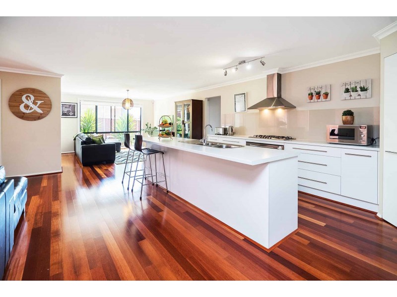 44 Bradbury Street, Moorebank NSW 2170